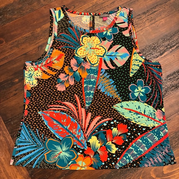Vince Camuto Tops - Vince Camuto Multicolor Floral Tank Top